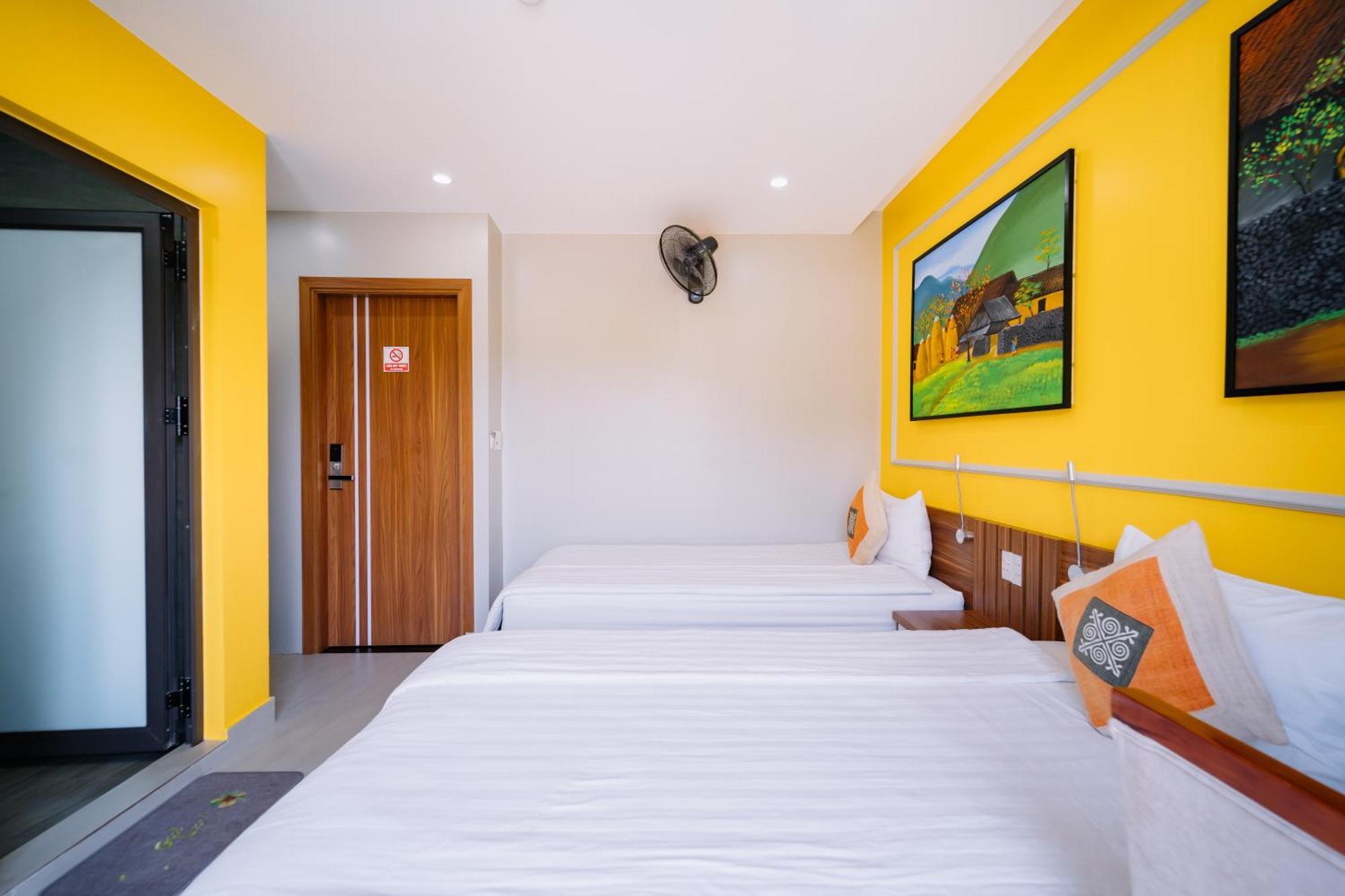 Ha Giang City Hostel エクステリア 写真