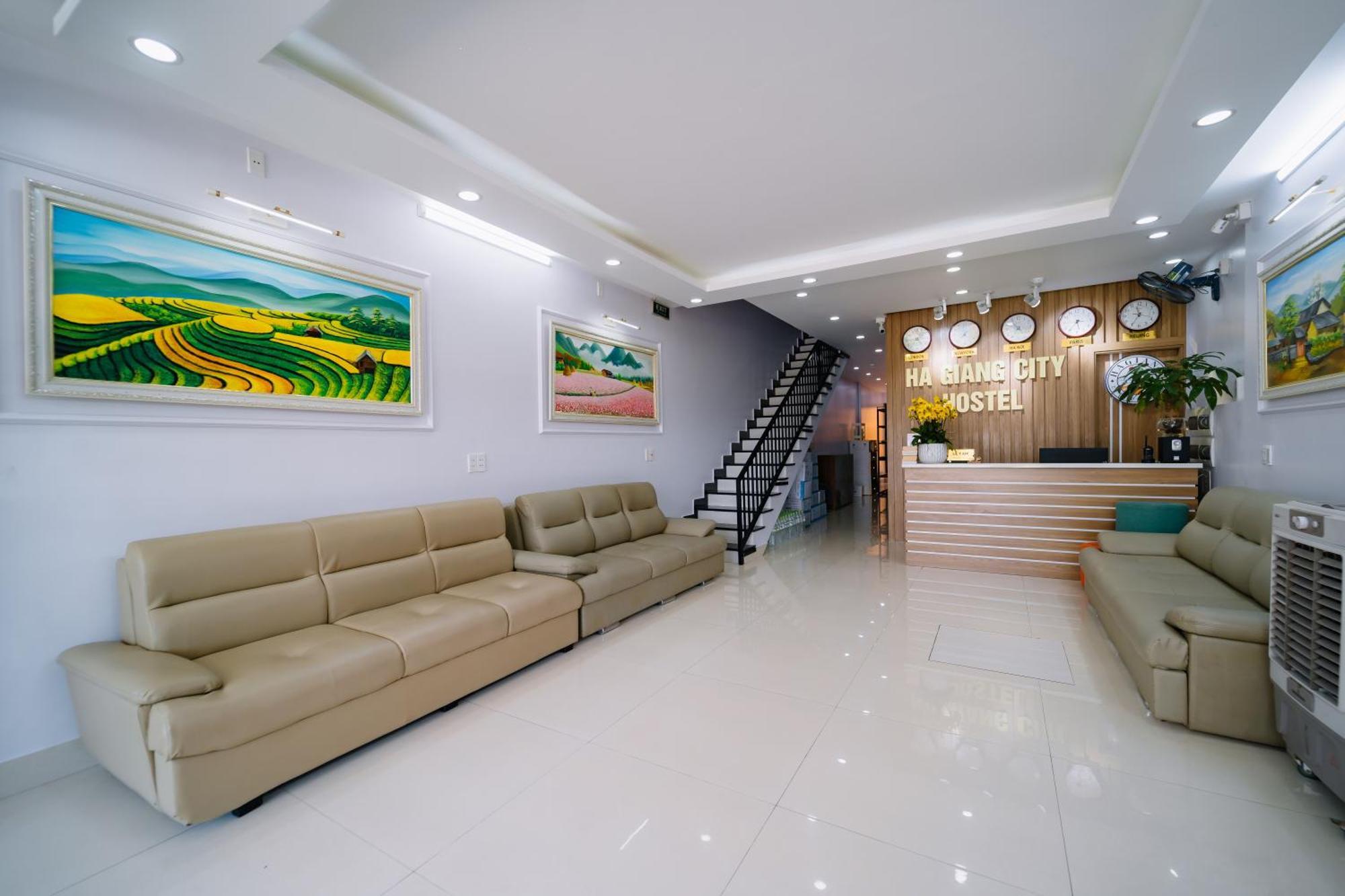Ha Giang City Hostel エクステリア 写真