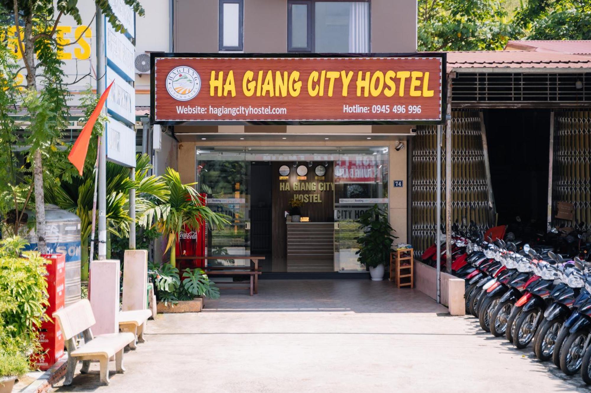Ha Giang City Hostel エクステリア 写真